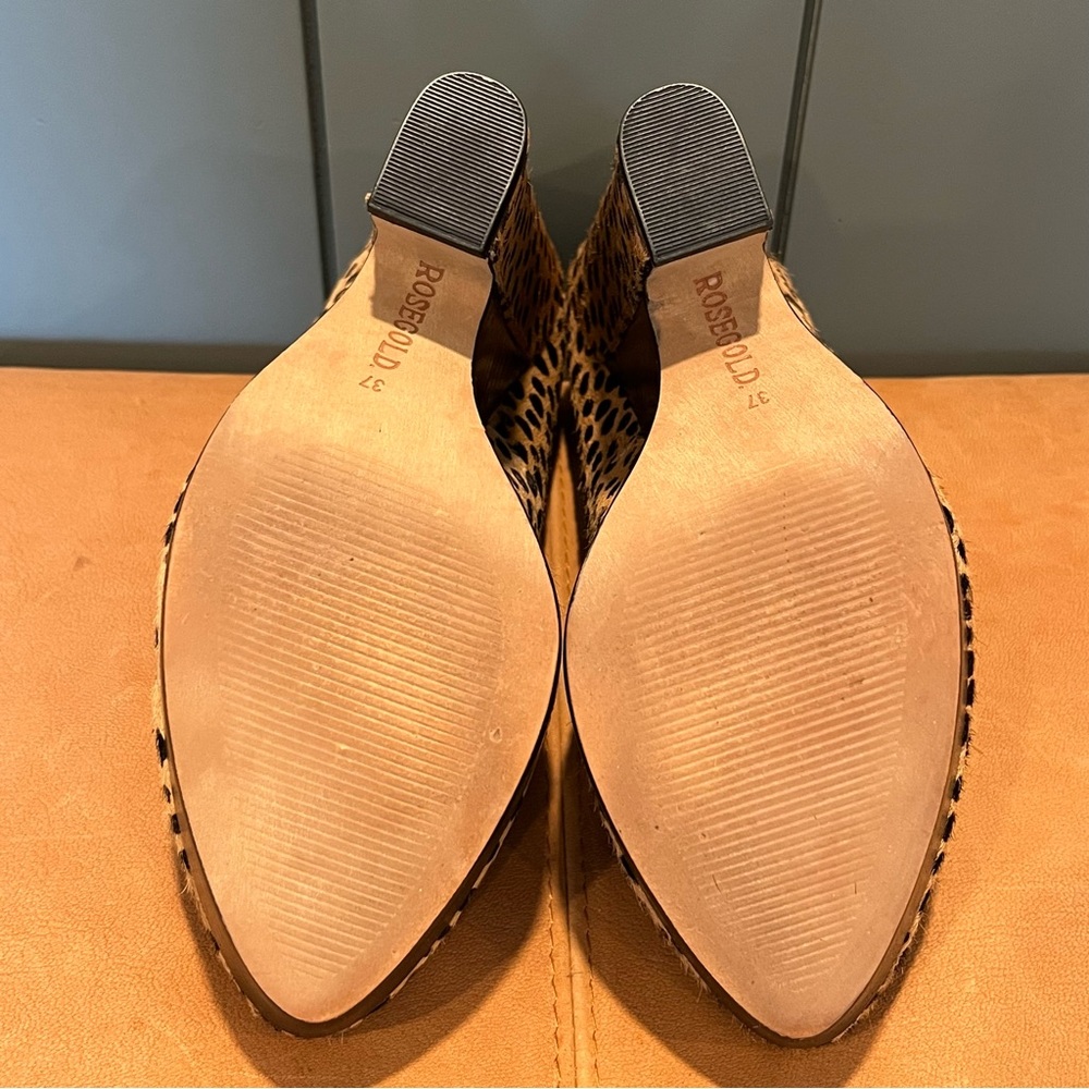 Rosegold Calf Hair Leopard “Lela Safari” Wedges - Picture 8 of 9
